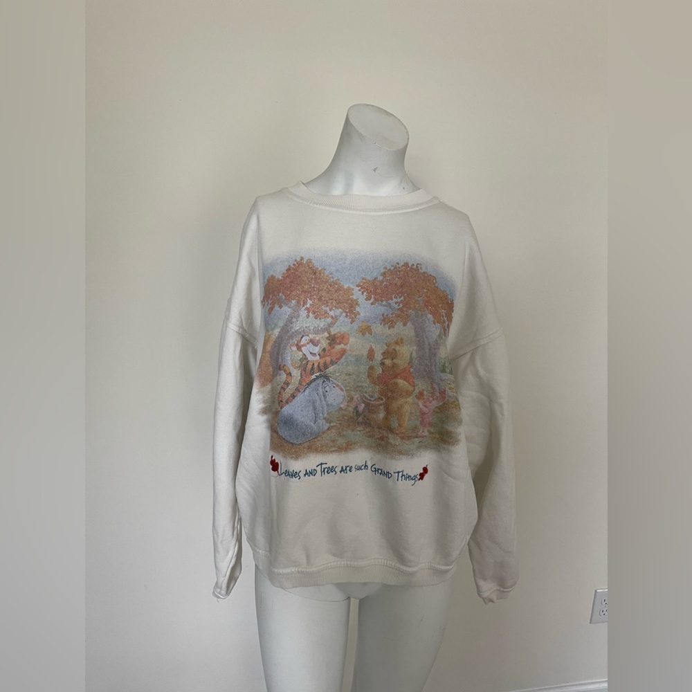 Vintage the Disney store women winne the bo sweatshirt size m
